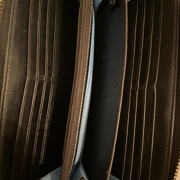 Coach Wallet - Picture 3 of 4